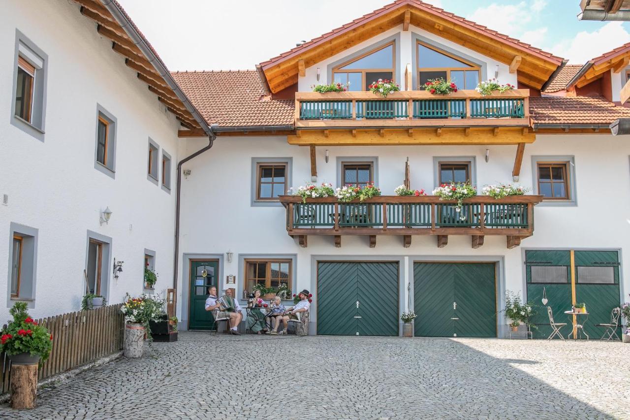 Naderhirn - Bauernhof